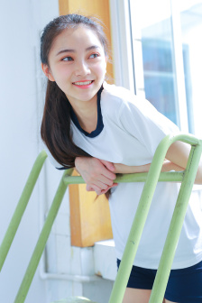隔壁的女孩免费观看